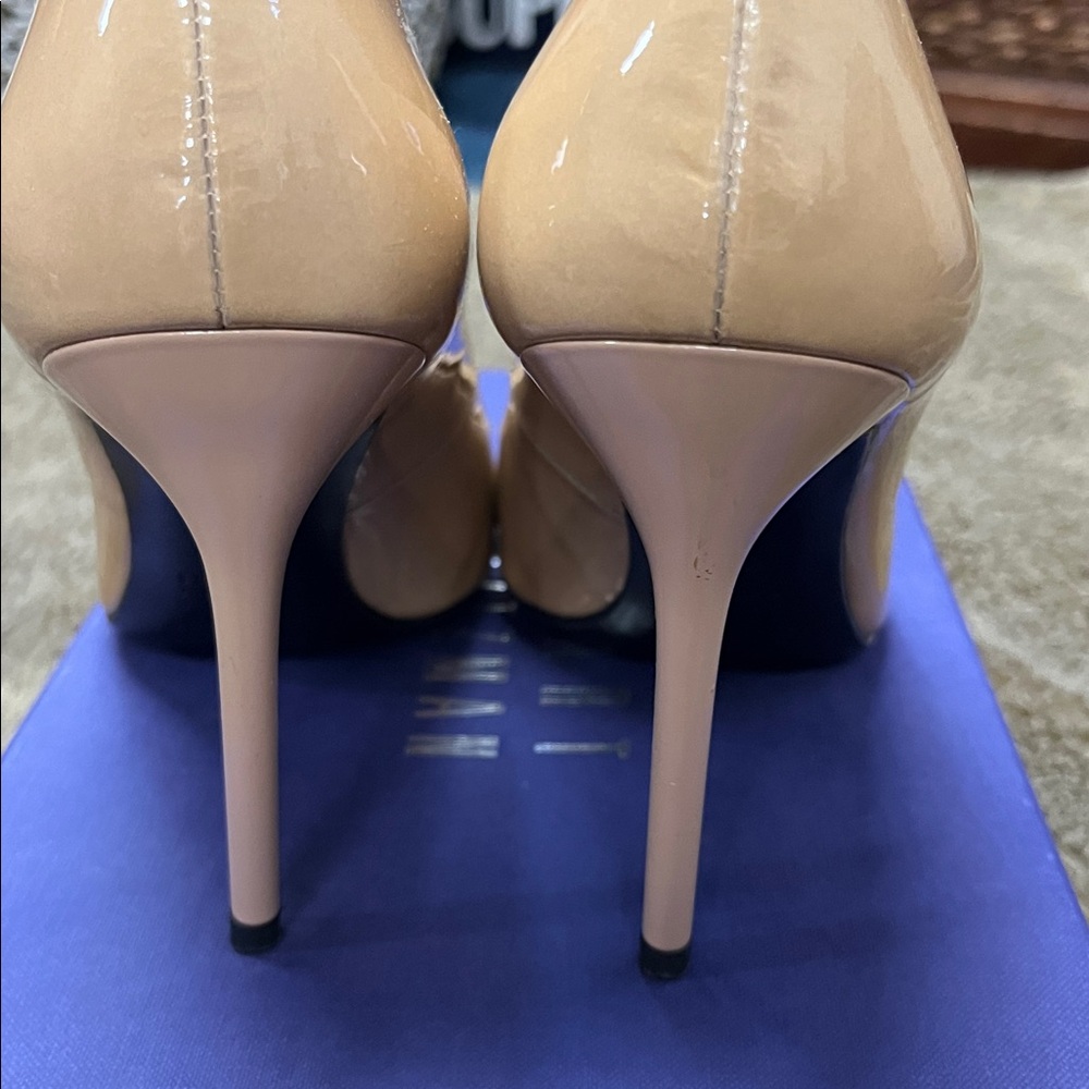 Stuart Weitzman Nouveau Heels - Picture 6 of 8